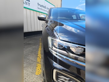 Used Volkswagen T-Roc 2018 for sale - 79249974: Photo
