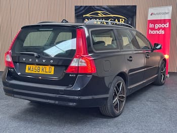Used Volvo V70 2008 for sale - 79841954: Photo
