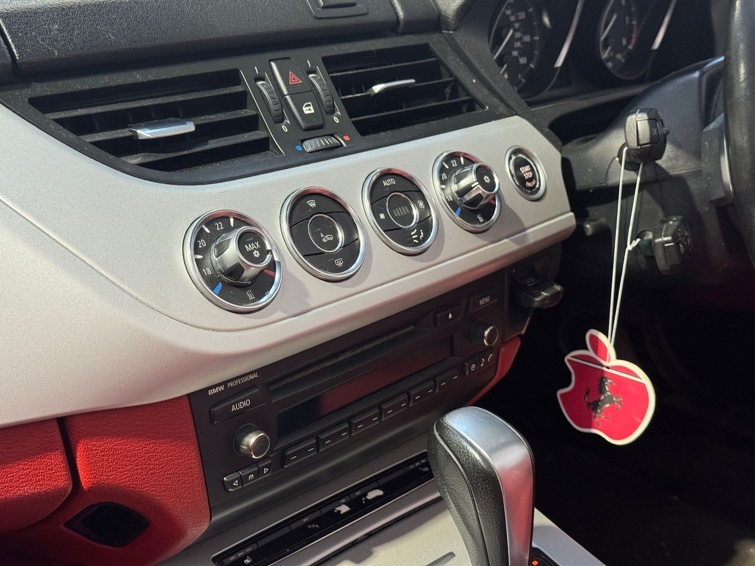 Used BMW Z4 2009 for sale - 76507765: Photo 15