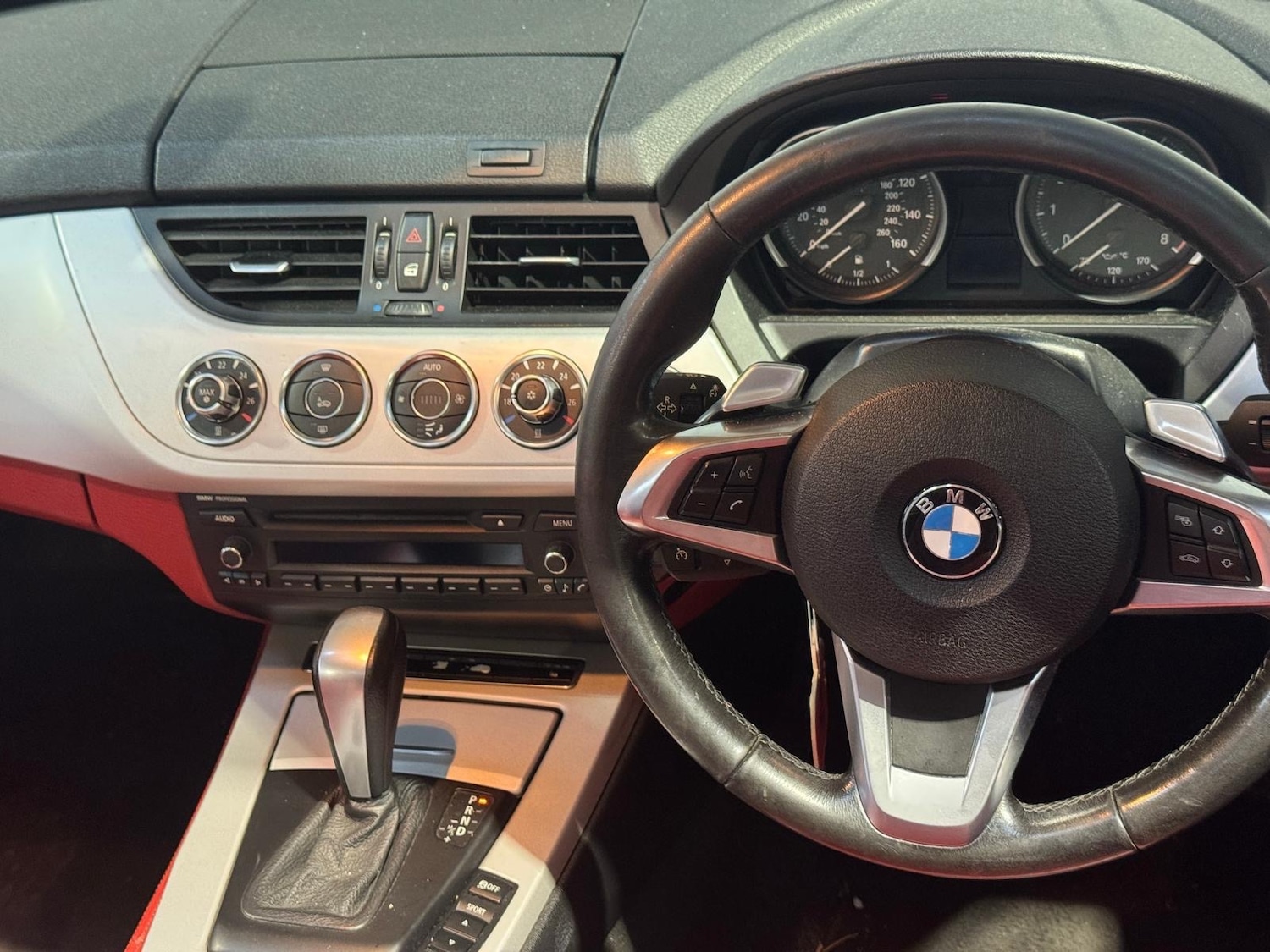 Used BMW Z4 2009 for sale - 76507765: Photo 18