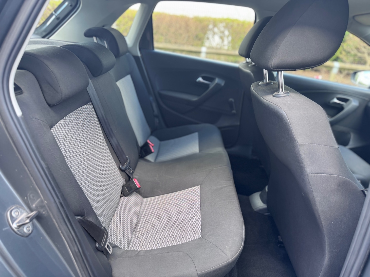 Used Volkswagen Polo 2010 for sale - 78154771: Photo 11