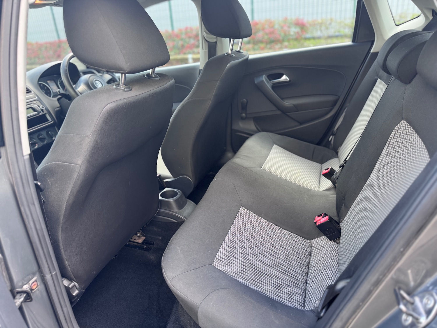 Used Volkswagen Polo 2010 for sale - 78154771: Photo 15