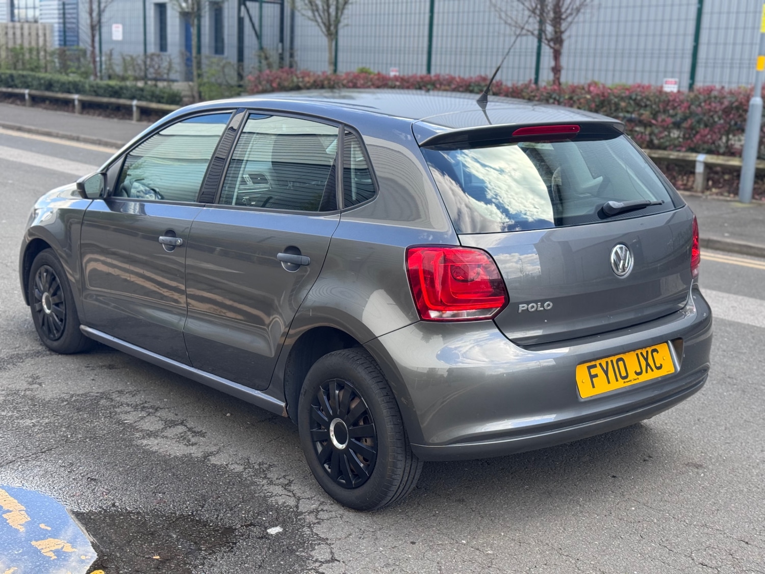 Used Volkswagen Polo 2010 for sale - 78154771: Photo 5