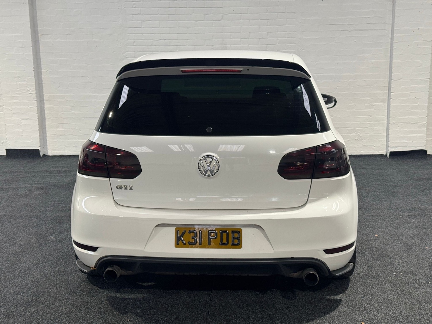 Used Volkswagen Golf 2010 for sale - 76553919: Photo 4