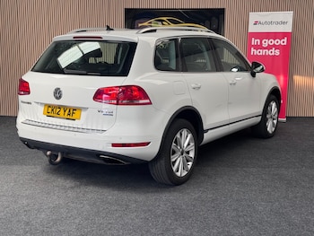 Used Volkswagen Touareg 2012 for sale - 79320968: Photo