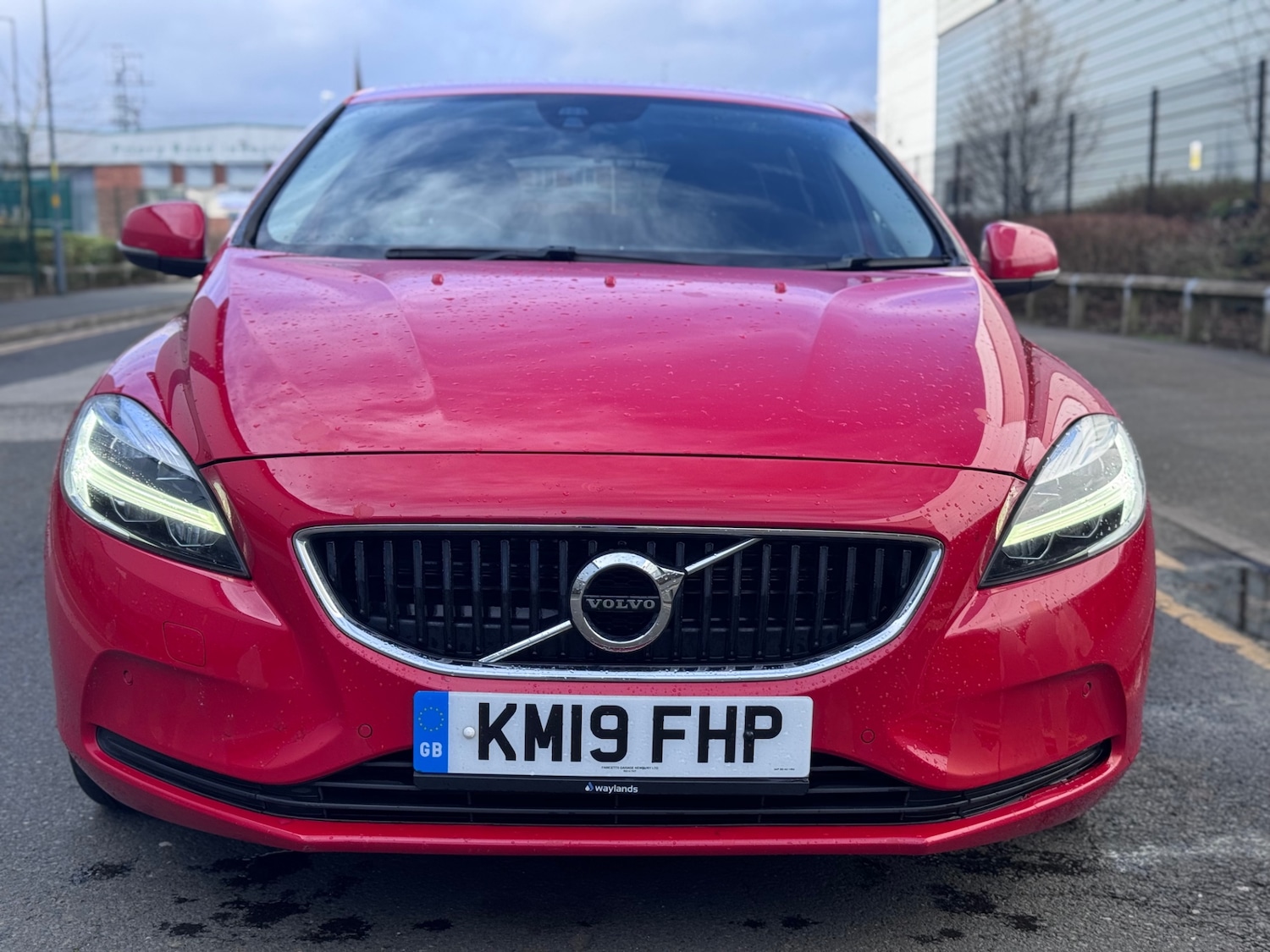 Used Volvo V40 2019 for sale - 77715689: Photo 8