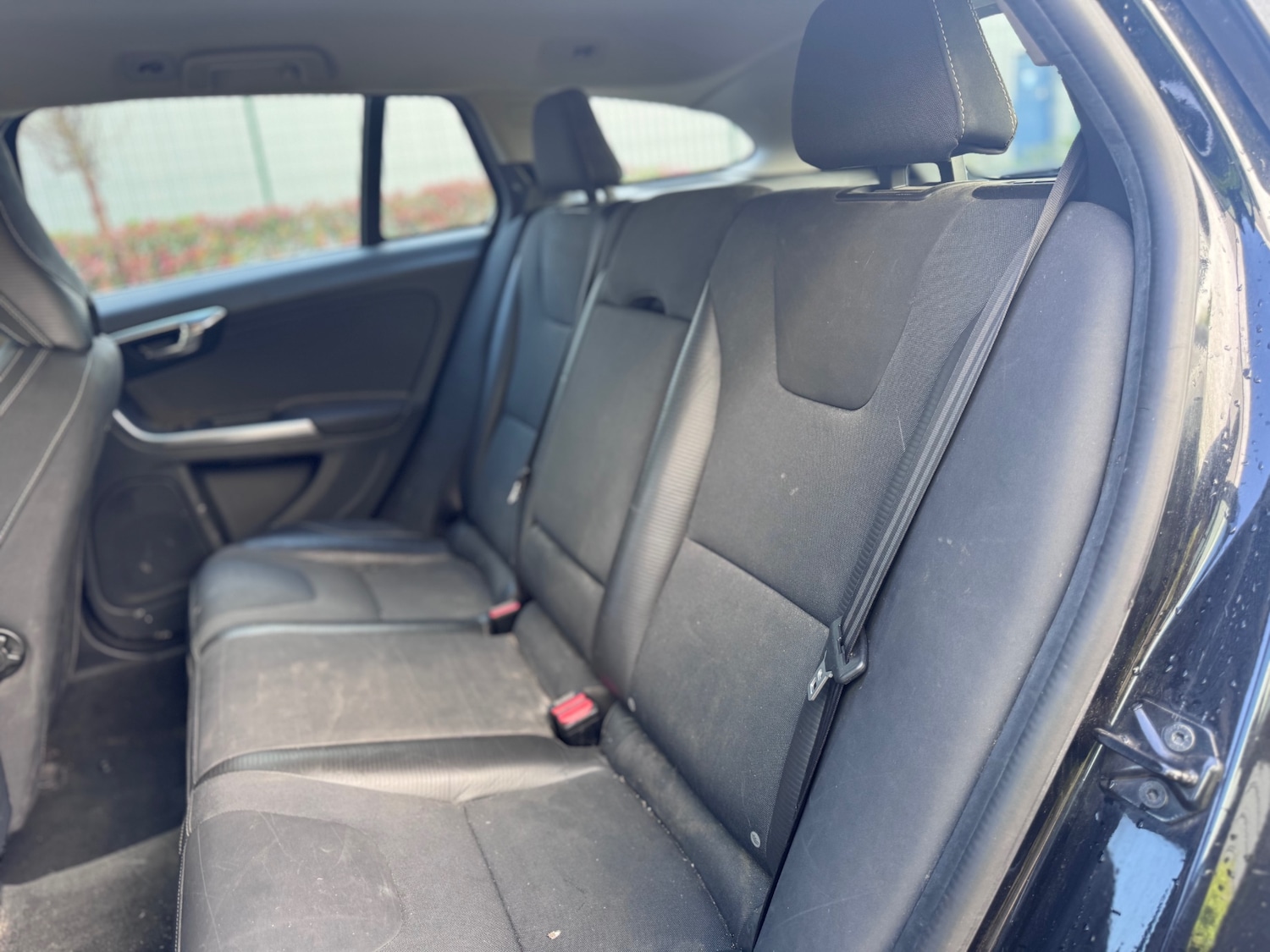 Used Volvo V60 2011 for sale - 78168216: Photo 12