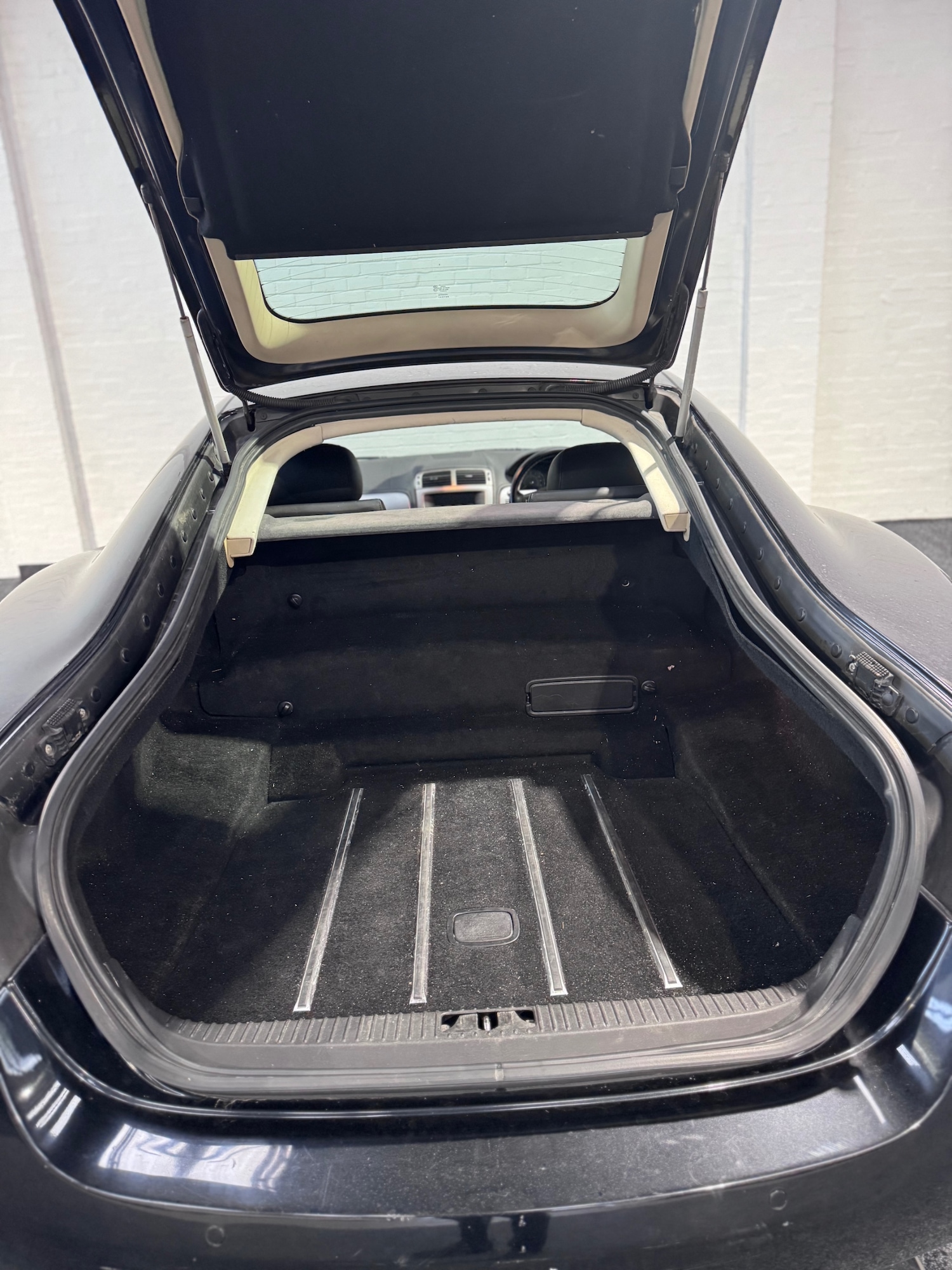 Used Jaguar XK 2007 for sale - 76638727: Photo 11