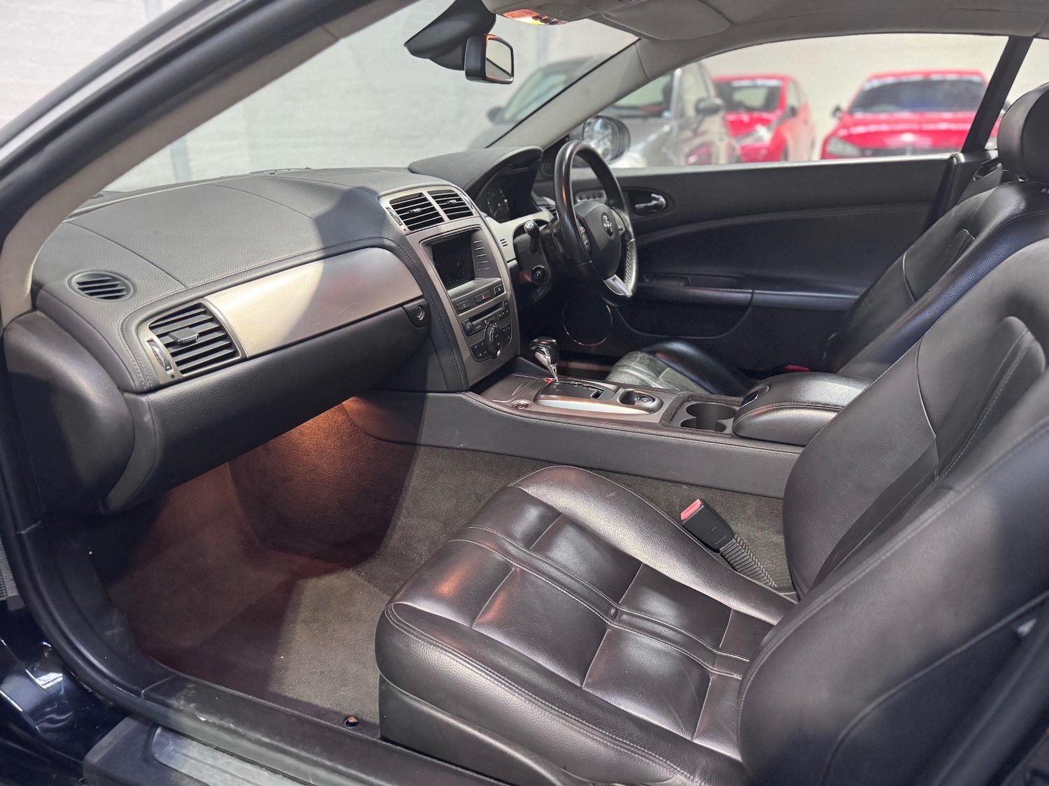 Used Jaguar XK 2007 for sale - 76638727: Photo 12