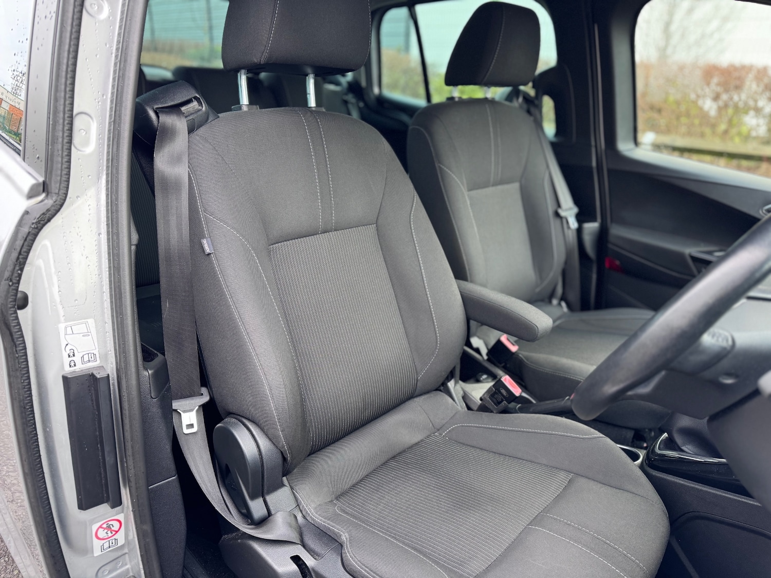 Used Ford B-MAX 2014 for sale - 77196536: Photo 17