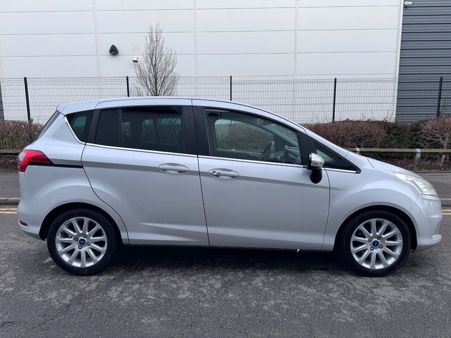 Used Ford B-MAX 2014 for sale - 77196536: Photo 2