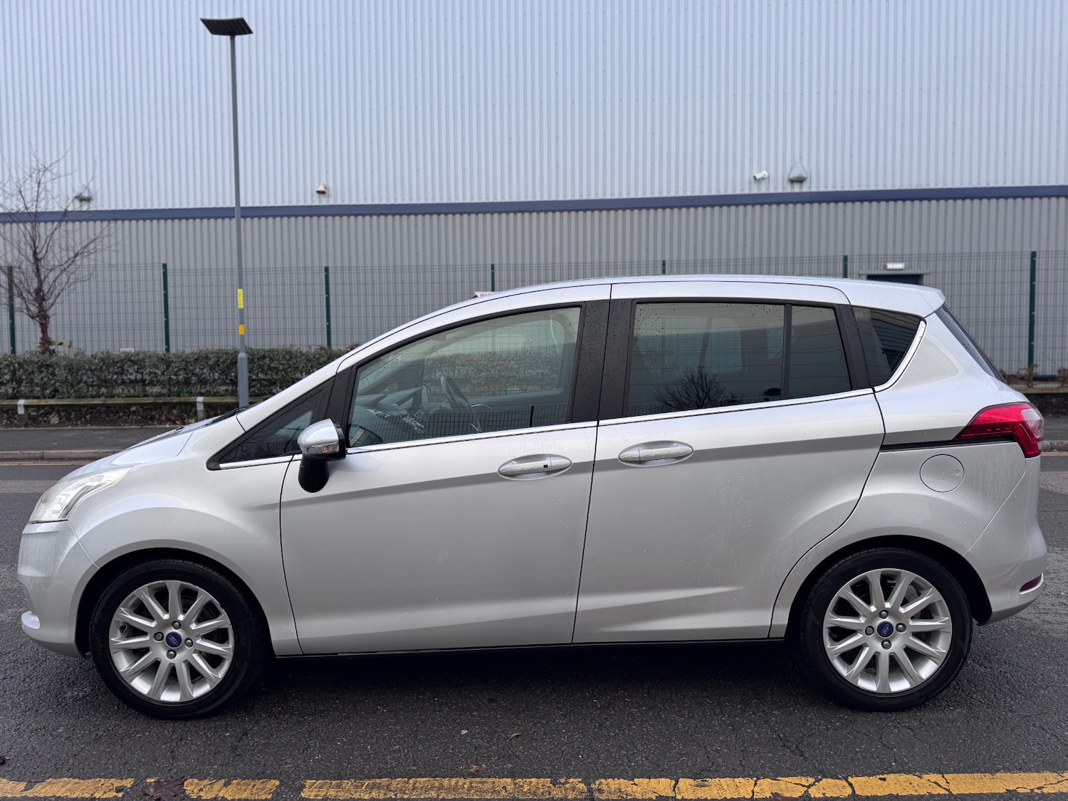 Used Ford B-MAX 2014 for sale - 77196536: Photo 6