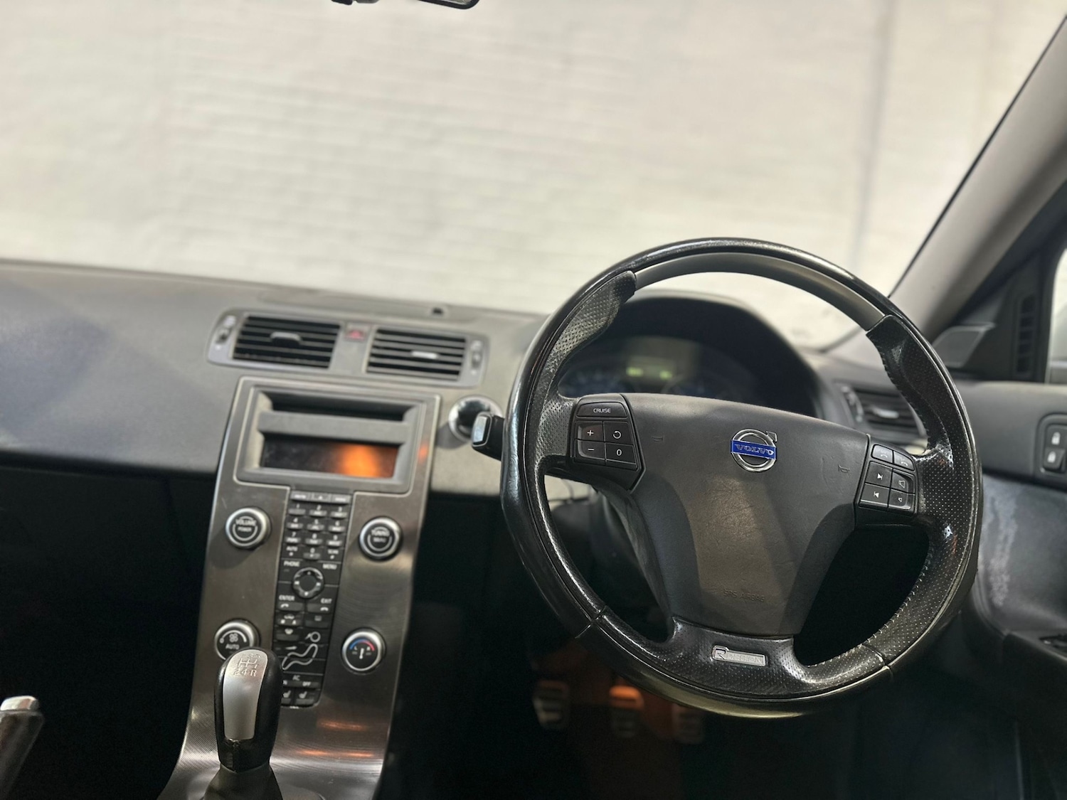 Used Volvo V50 2009 for sale - 76611683: Photo 16