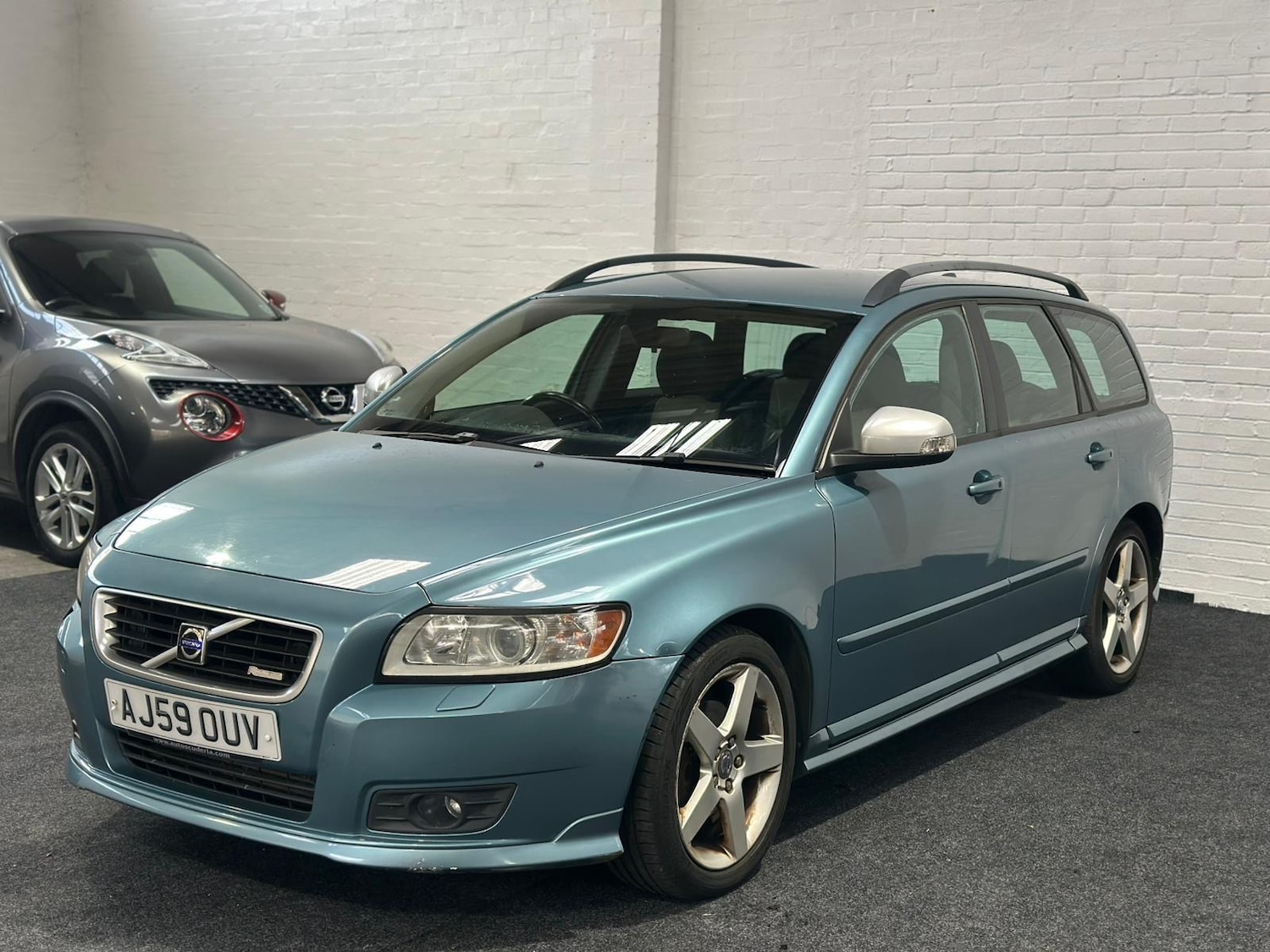 Used Volvo V50 2009 for sale - 76611683: Photo 7