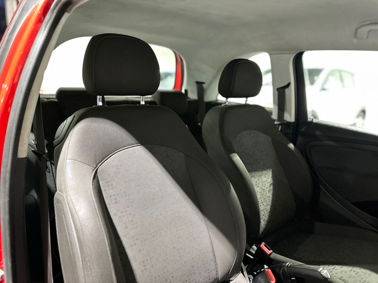 Used Vauxhall ADAM 2015 for sale - 77426215: Photo 15