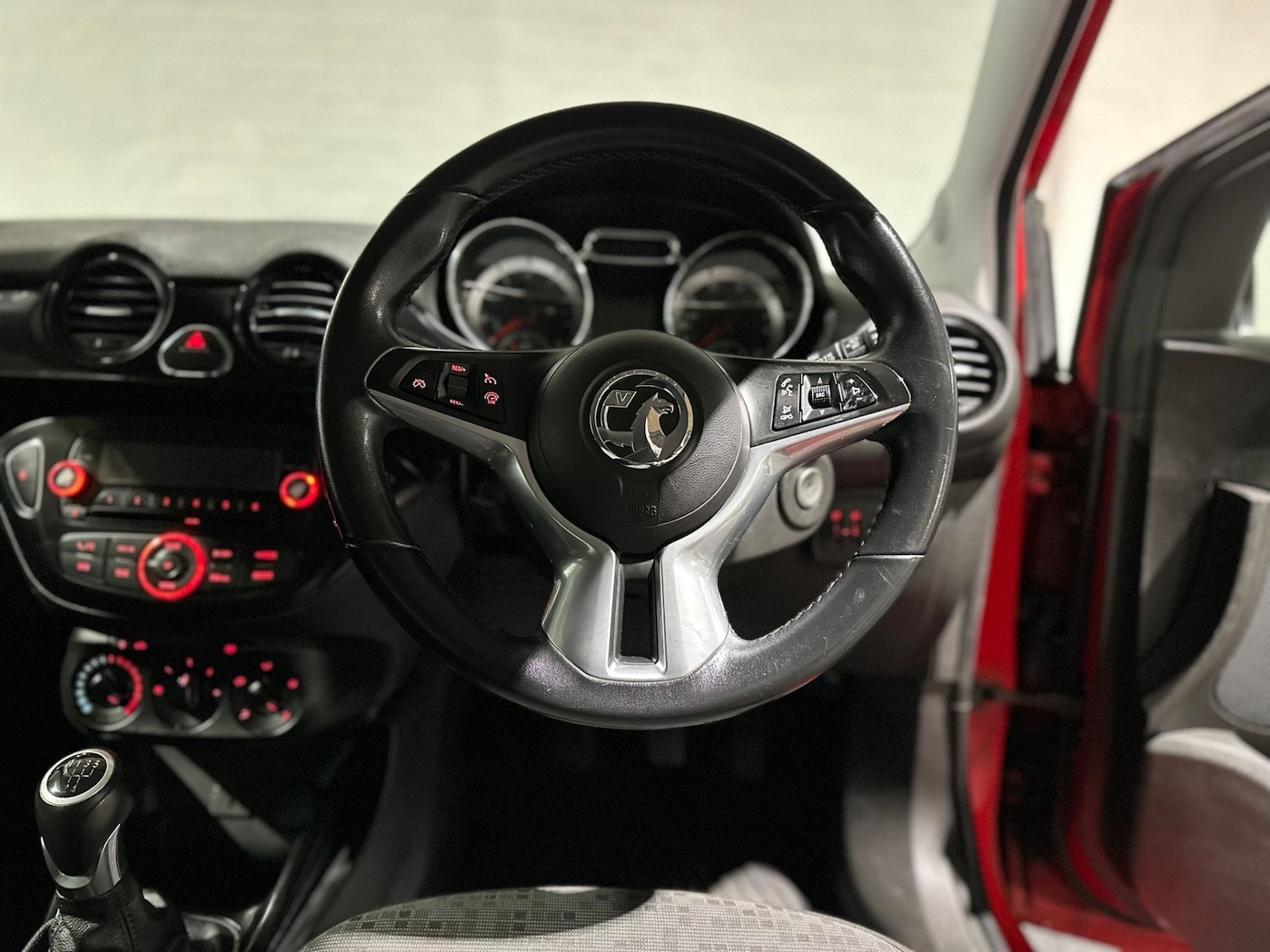 Used Vauxhall ADAM 2015 for sale - 77426215: Photo 17