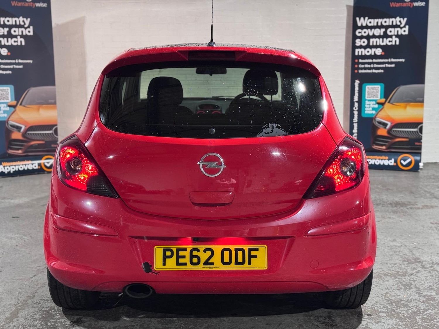 Used Vauxhall Corsa 2012 for sale - 76330301: Photo 4