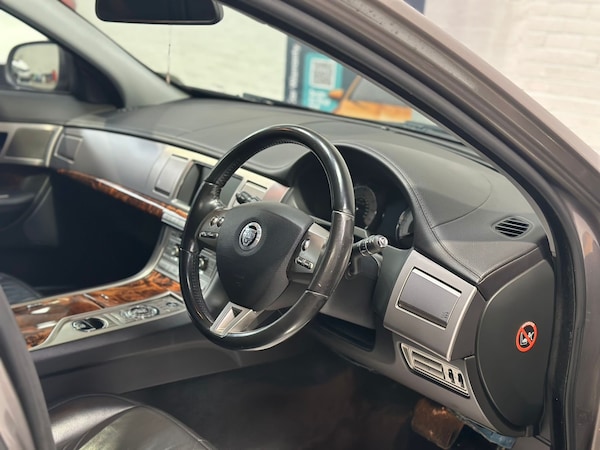 Used Jaguar XF 2008 for sale - 76226129: Photo 19