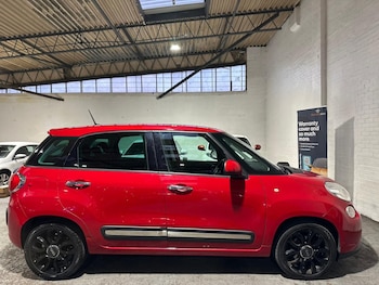 Used Fiat 500L 2013 for sale - 76192117: Photo 2