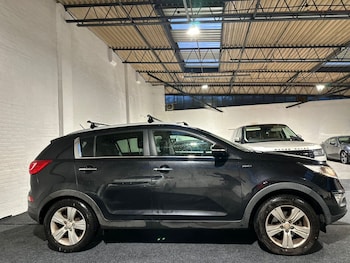 Used Kia Sportage 2011 for sale - 76470964: Photo