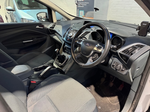 Used Ford Grand C-Max 2012 for sale - 75313671: Photo 17