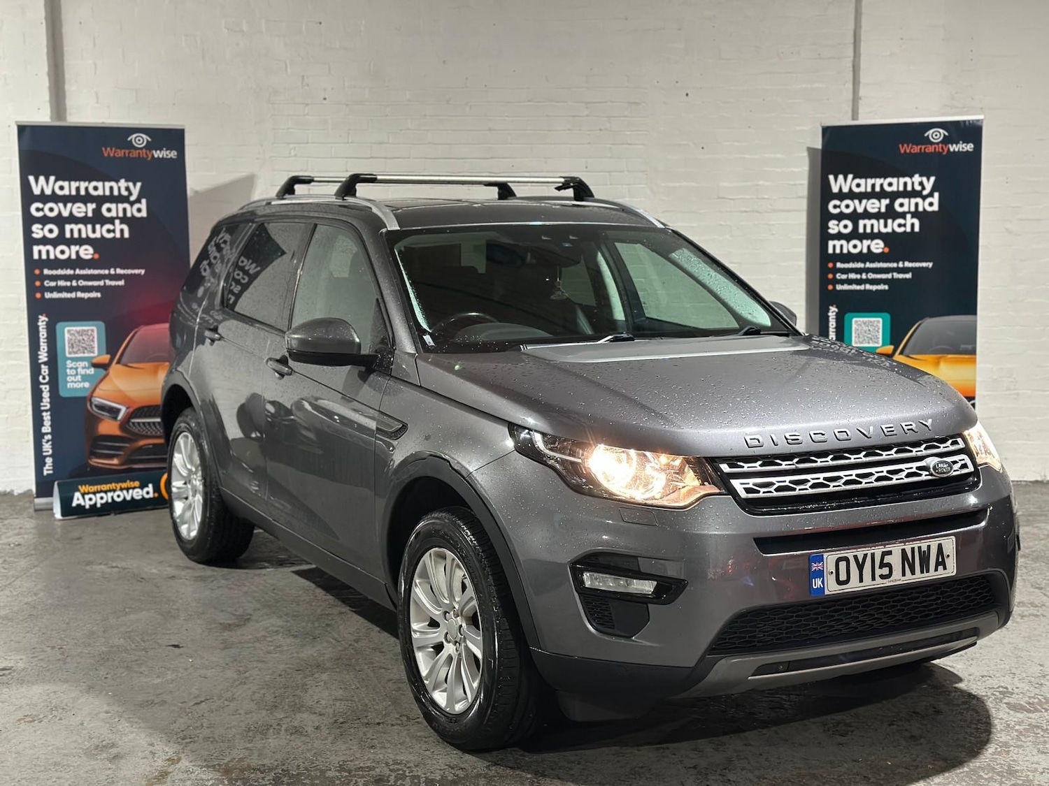 Used Land Rover Discovery Sport 2015 for sale - 76322571: Photo 1