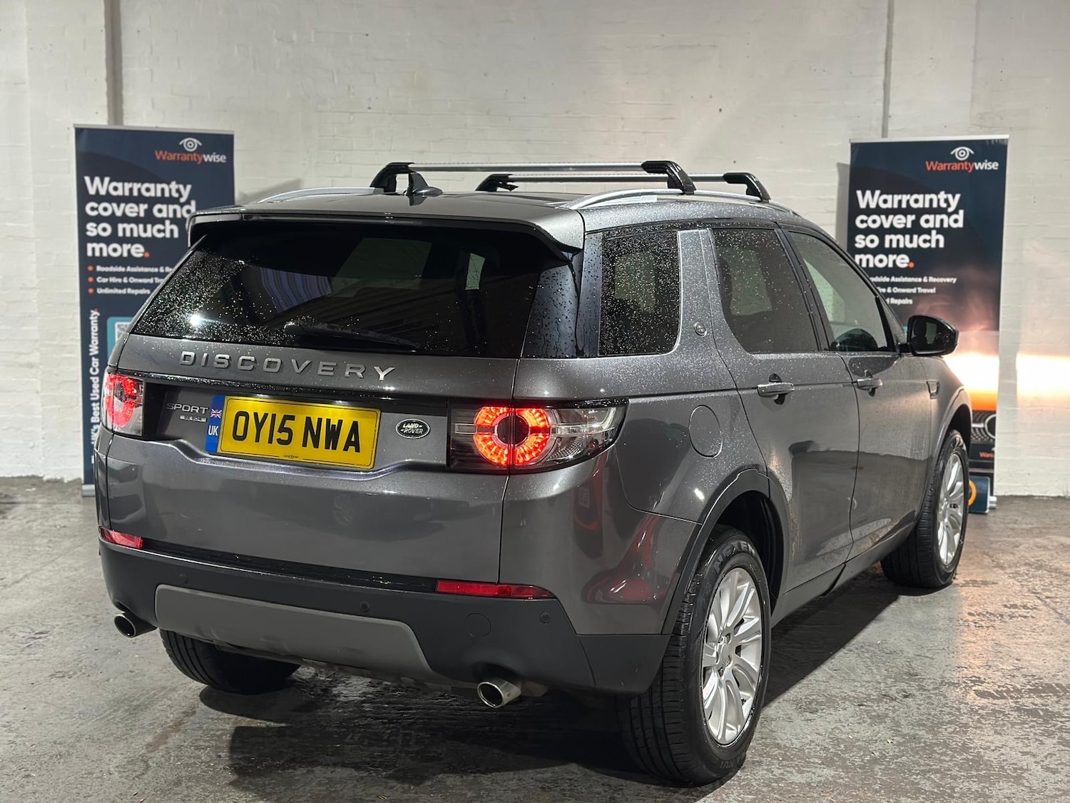 Used Land Rover Discovery Sport 2015 for sale - 76322571: Photo 3