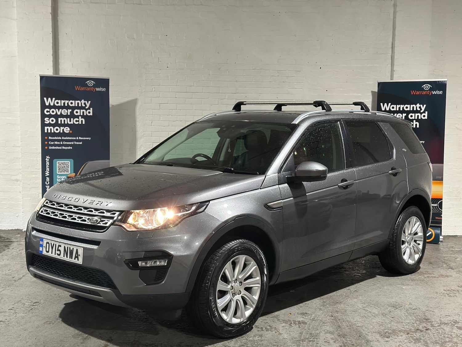Used Land Rover Discovery Sport 2015 for sale - 76322571: Photo 7
