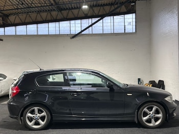 Used BMW 1 Series 2010 for sale - 77069856: Photo