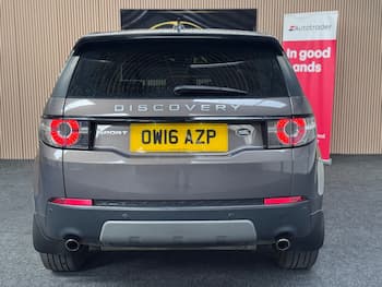 Used Land Rover Discovery Sport 2016 for sale - 79725358: Photo