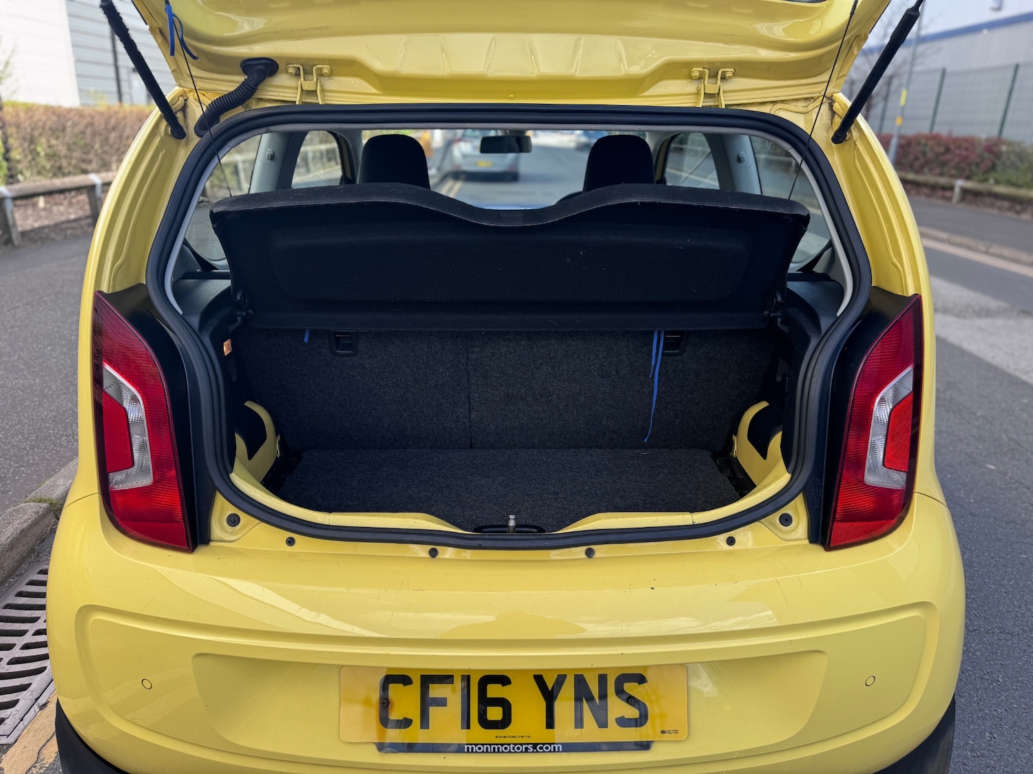 Used Volkswagen up! 2016 for sale - 78112368: Photo 13