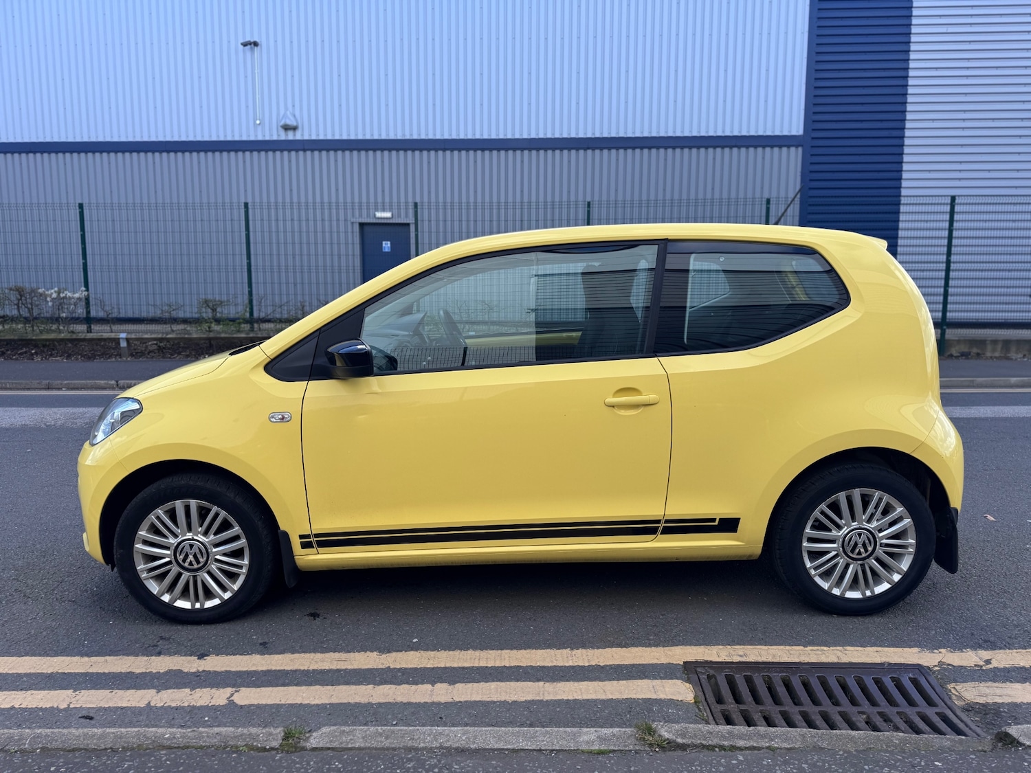 Used Volkswagen up! 2016 for sale - 78112368: Photo 6