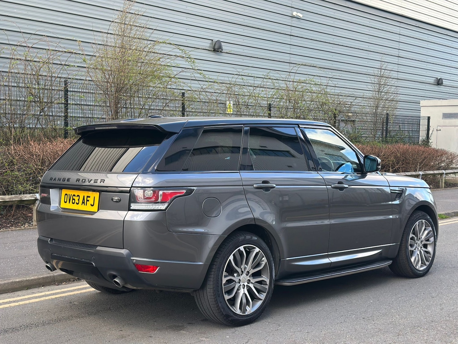 Used Land Rover Range Rover Sport 2013 for sale - 77851842: Photo 3