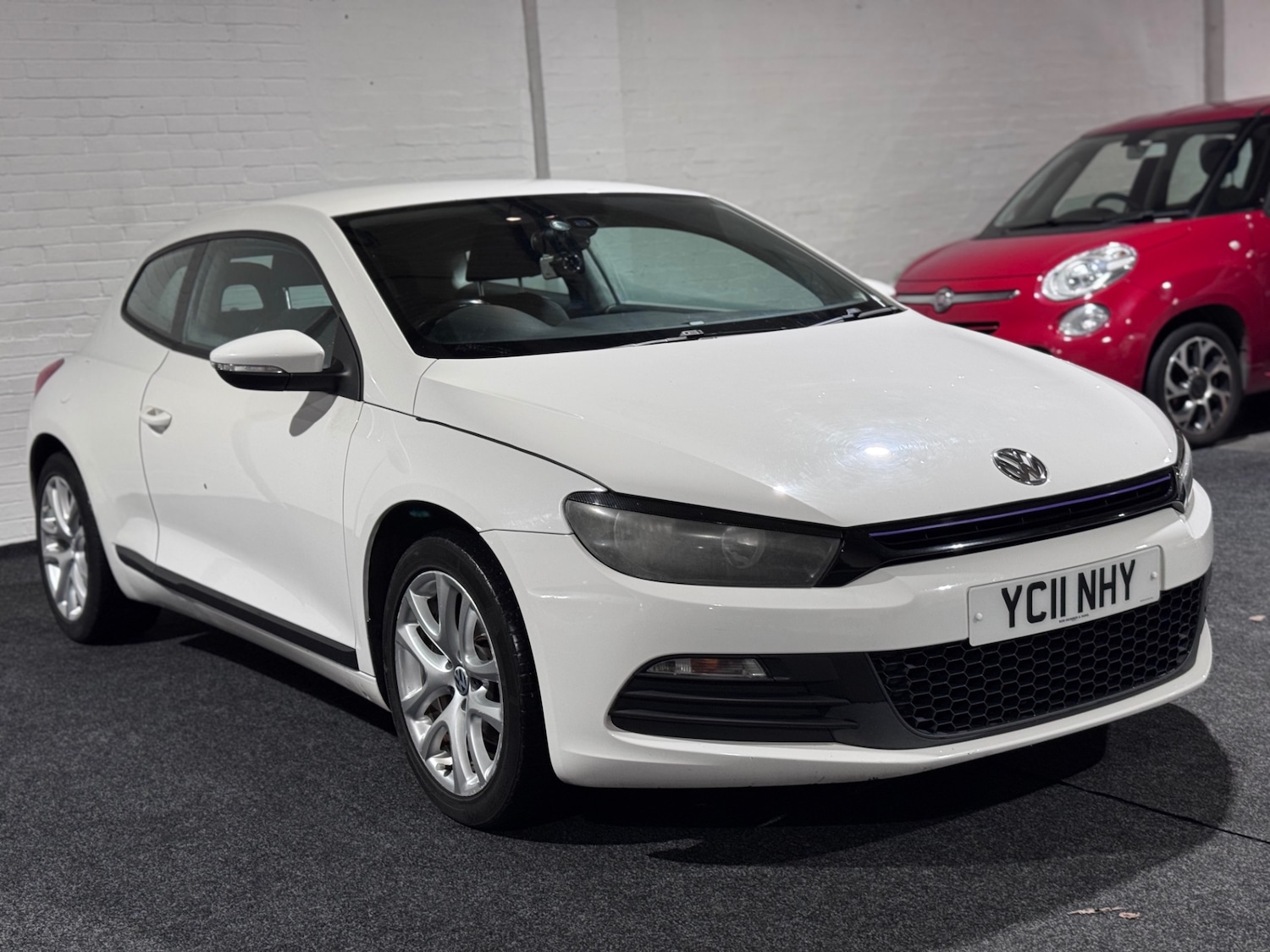 Used Volkswagen Scirocco 2011 for sale - 76739016: Photo 1
