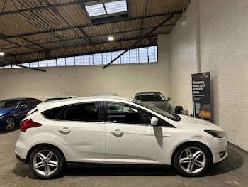 Used Ford Focus 2015 for sale - 75899662: Photo