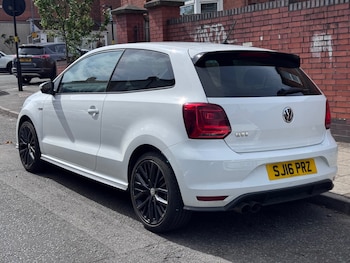 Used Volkswagen Polo 2016 for sale - 78669568: Photo