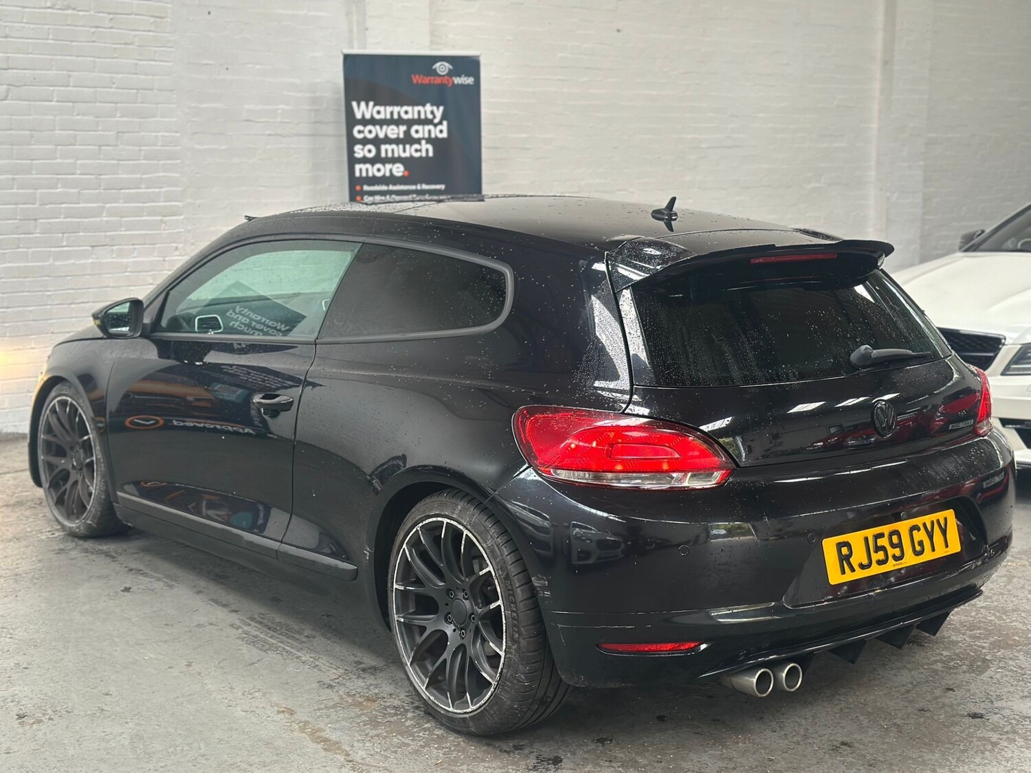 Used Volkswagen Scirocco 2009 for sale - 76300851: Photo 5