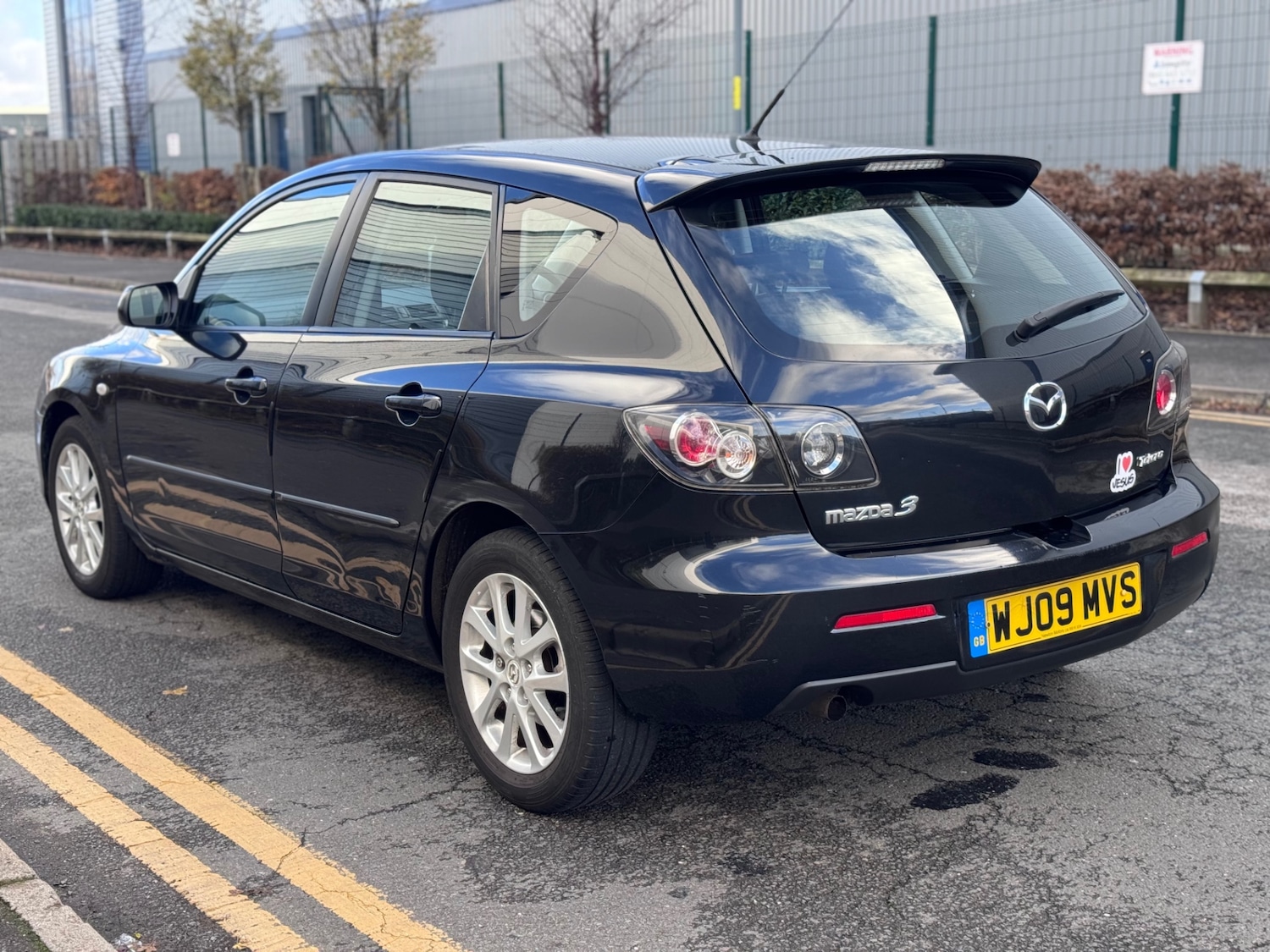 Used Mazda Mazda3 2009 for sale - 76669395: Photo 5