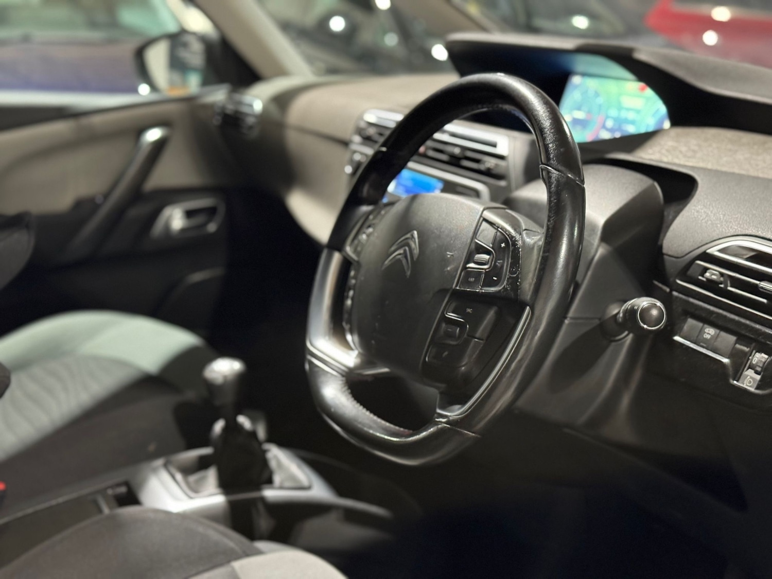 Used Citroen C4 Grand Picasso 2014 for sale - 76191843: Photo 17