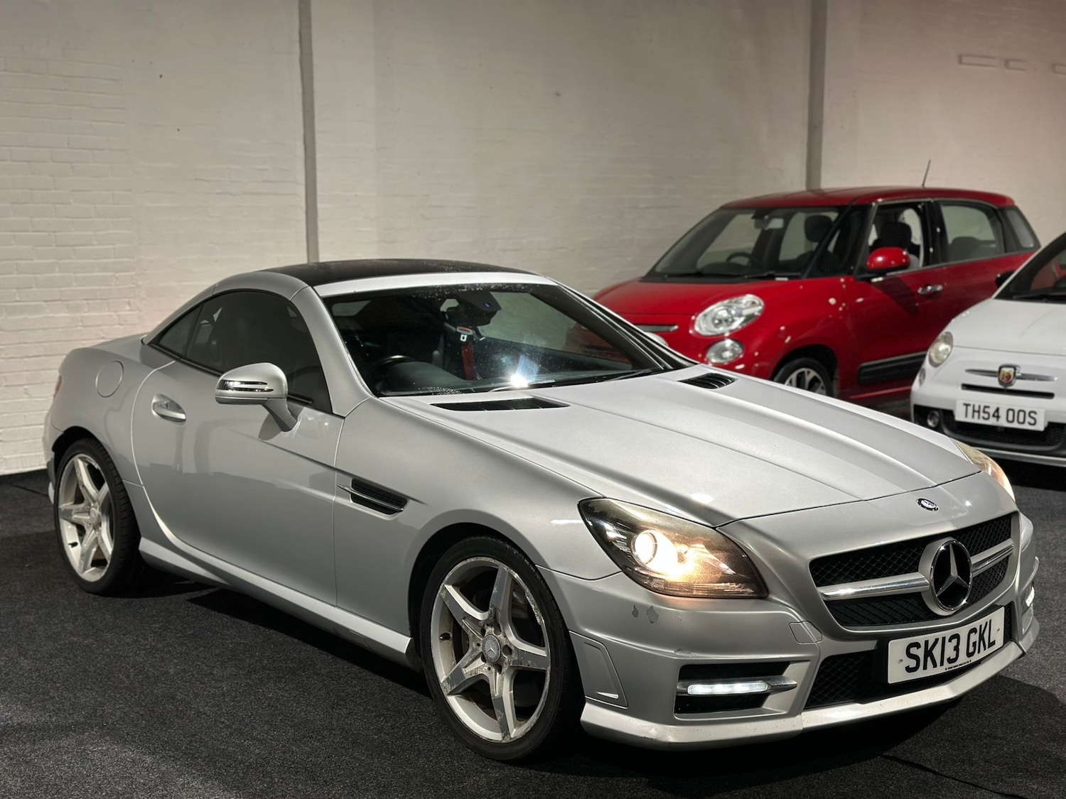 Used Mercedes-Benz SLK 2013 for sale - 76726175: Photo 1
