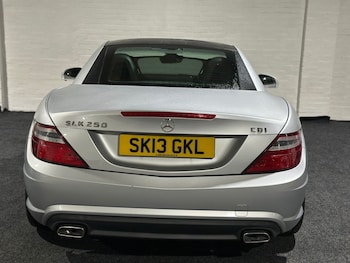 Used Mercedes-Benz SLK 2013 for sale - 76726175: Photo