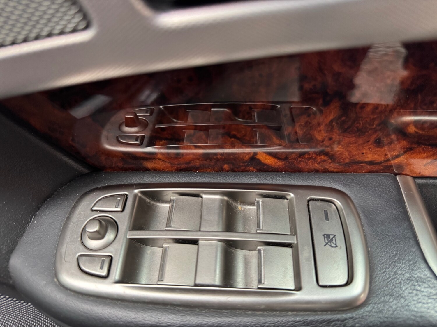 Used Jaguar XF 2009 for sale - 76300845: Photo 13