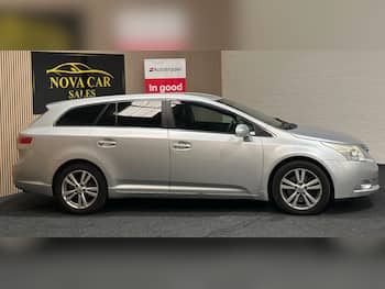 Used Toyota Avensis 2011 for sale - 79668675: Photo
