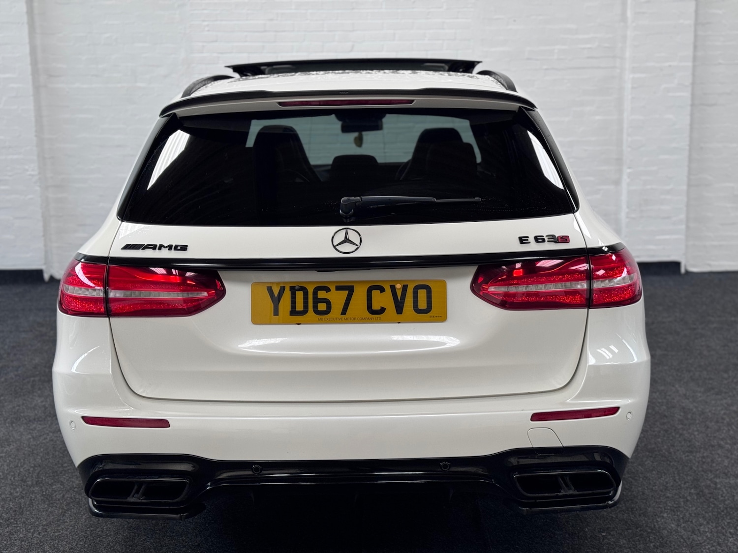 Used Mercedes-Benz E Class 2018 for sale - 77629035: Photo 4