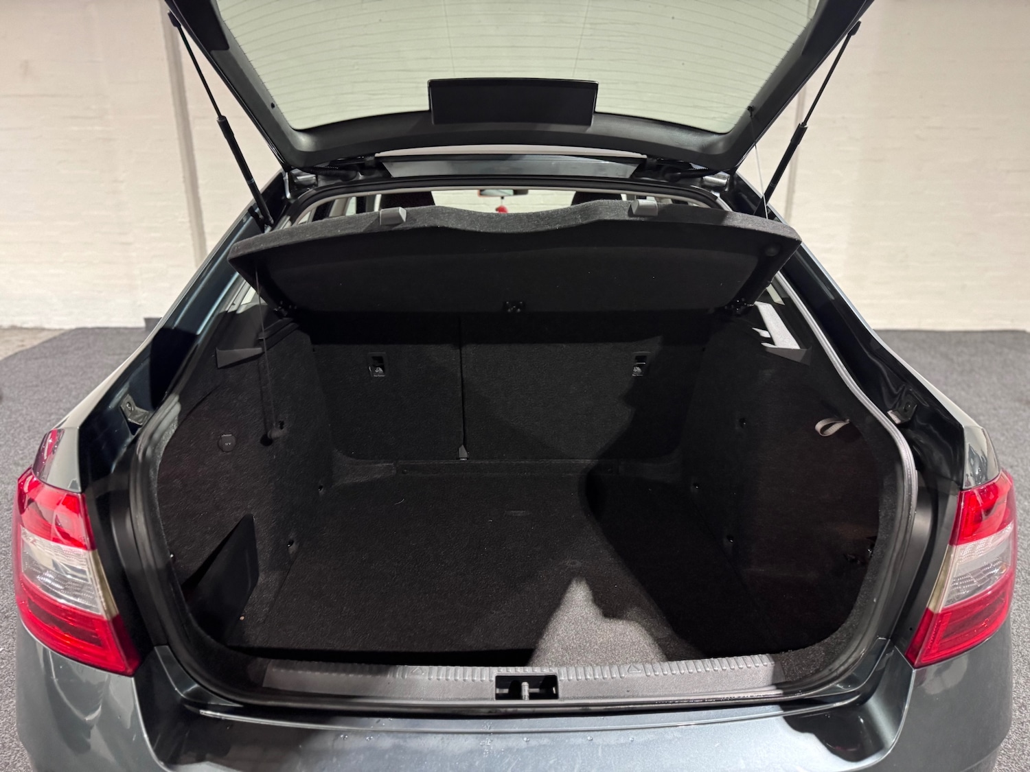 Used Skoda Octavia 2017 for sale - 77160811: Photo 11