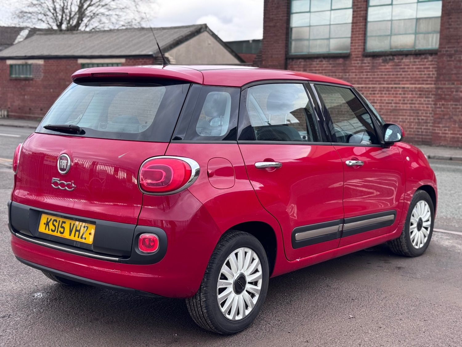 Used Fiat 500L 2015 for sale - 77490257: Photo 3