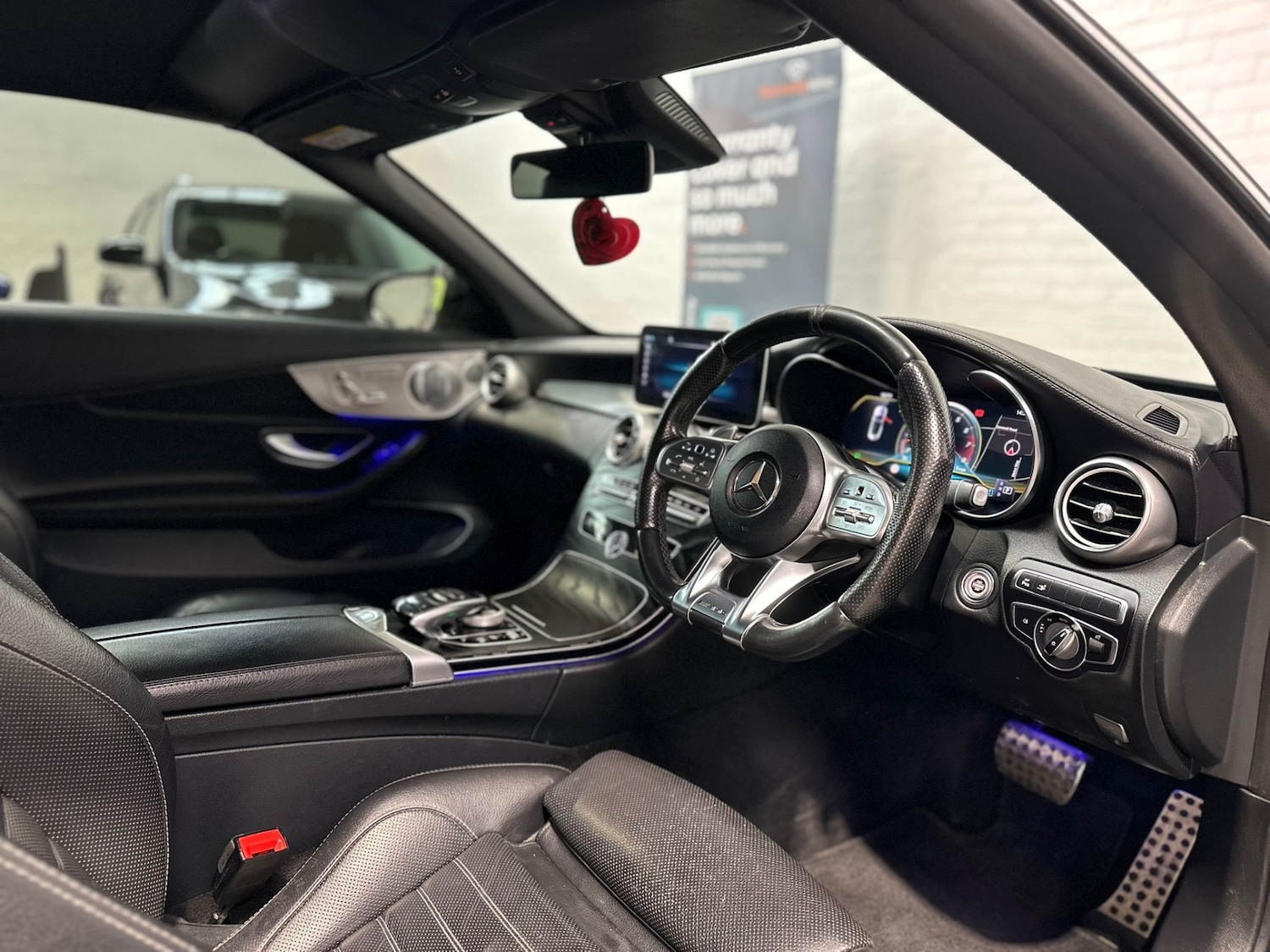 Used Mercedes-Benz C Class 2018 for sale - 77273947: Photo 17