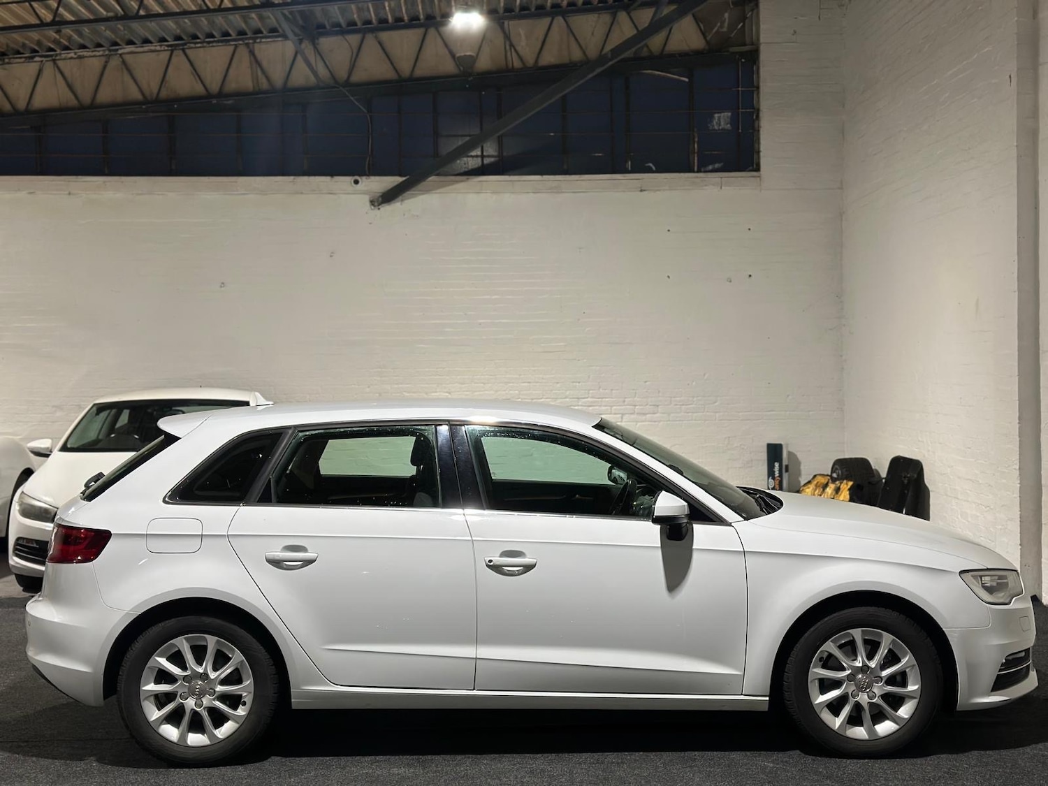 Used Audi A3 2024 for sale - 77088358: Photo 2