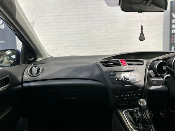 Used Honda Civic 2012 for sale - 76192116: Photo 14