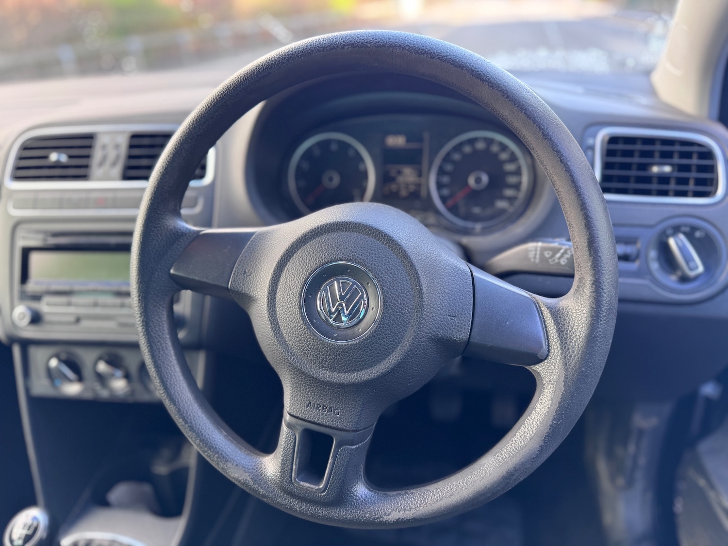 Used Volkswagen Polo 2010 for sale - 77973565: Photo 15